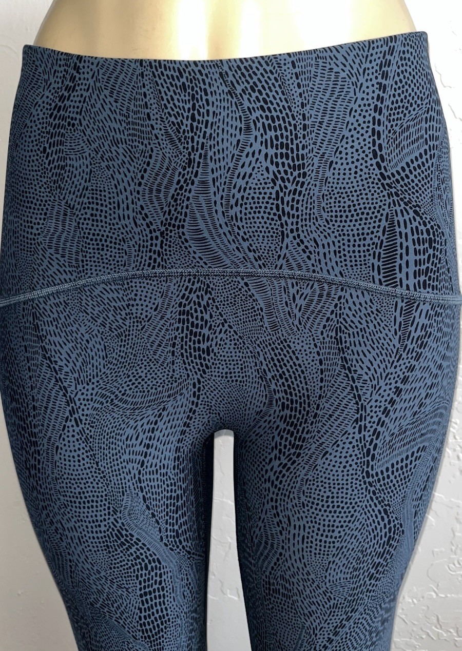 SPANX SpanxShape Booty Boost 7/8 High Rise Leggings 50260R Blue Print-Sz XL