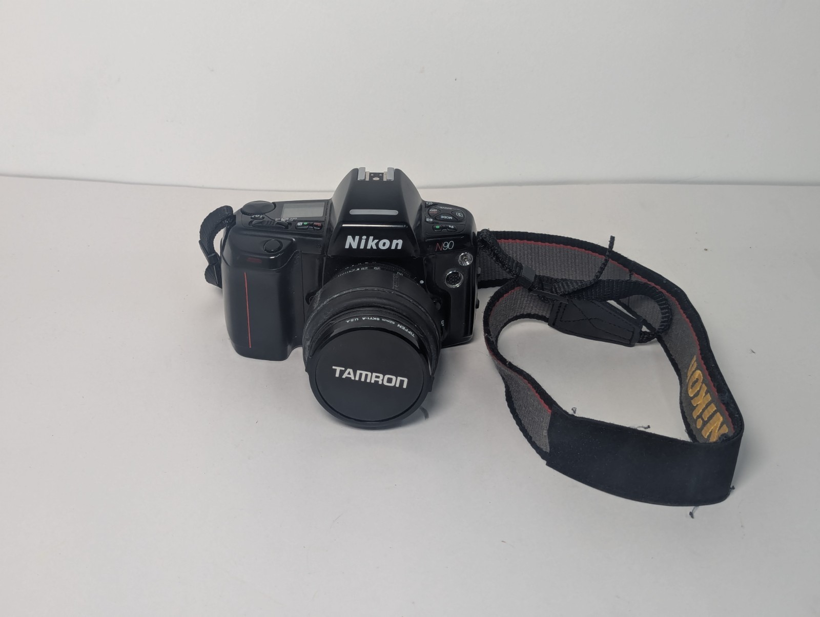 Nikon N90s With Tamron 24-70mm Lense Tested & Working Nikon N90s With Tamron 24-70mm Lense Tested & Working