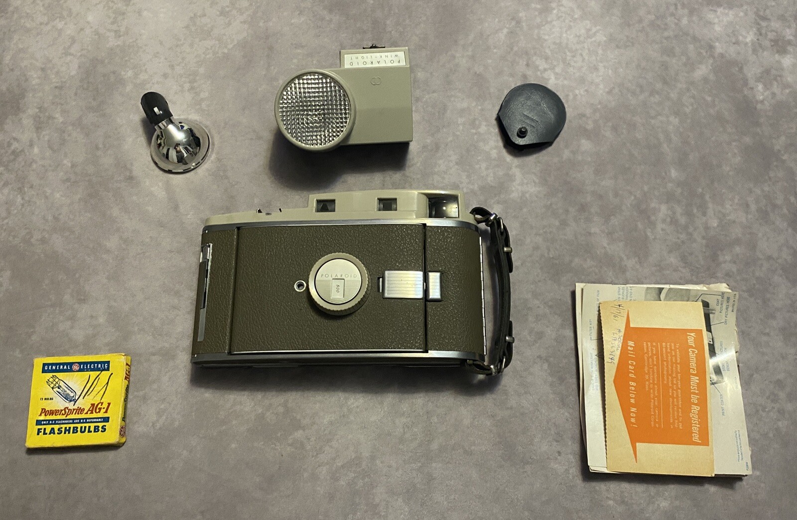 Vintage Polaroid Land Camera Model 800 With BC Flash Untested Great Shape Vintage Polaroid Land Camera Model 800 With BC Flash Untested Great Shape