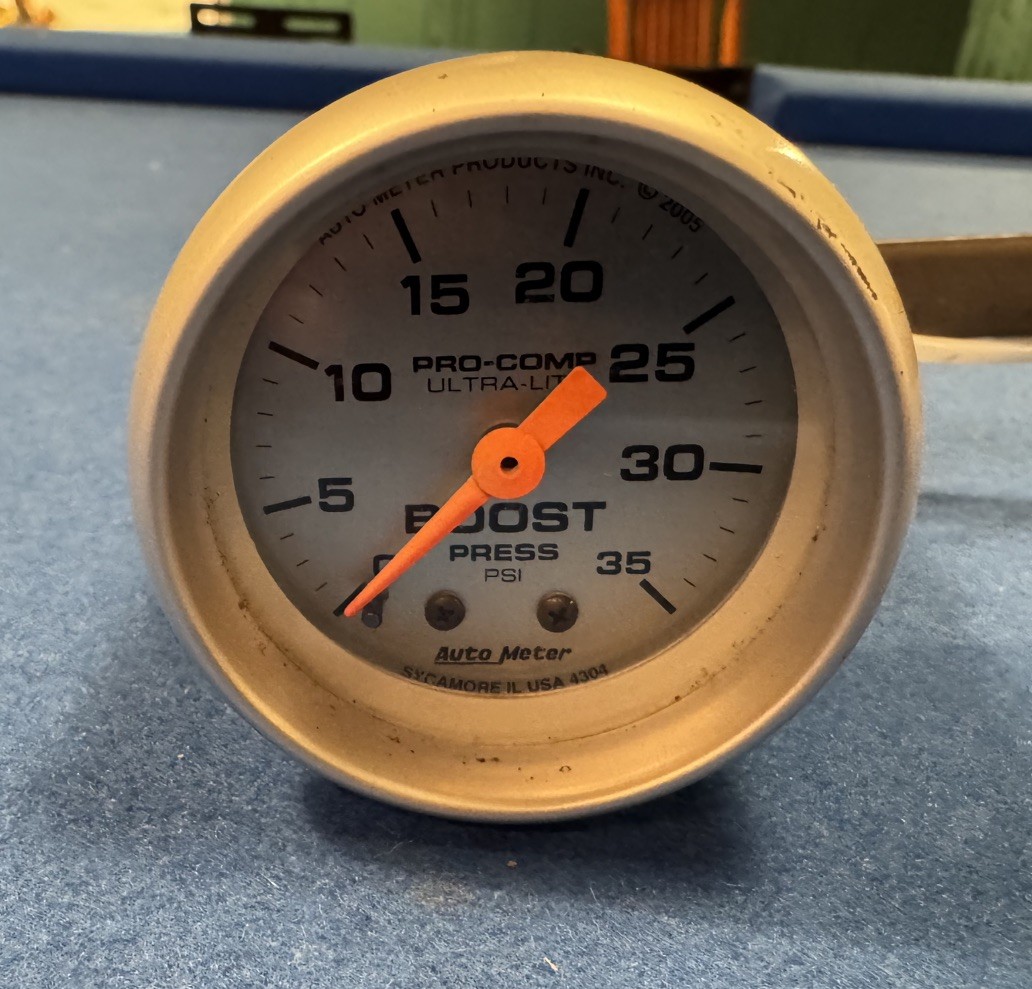Auto Meter 4304 Ultra-Lite 2-1/16 Mechanical Boost Gauge 0-35 PSI w Cup