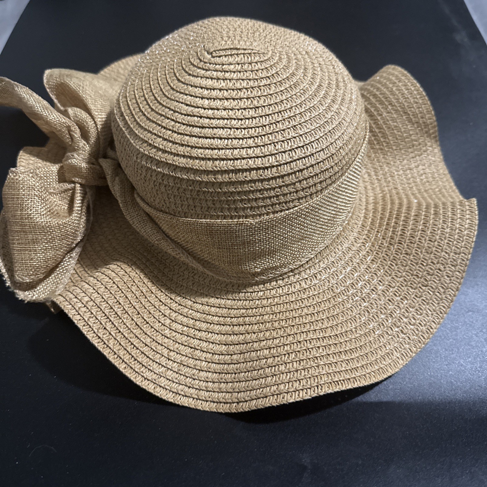 Women\'s Sun Straw Light Brown Hat Complete With Ribbon And Now Women\'s Sun Straw Light Brown Hat Complete With Ribbon And Now