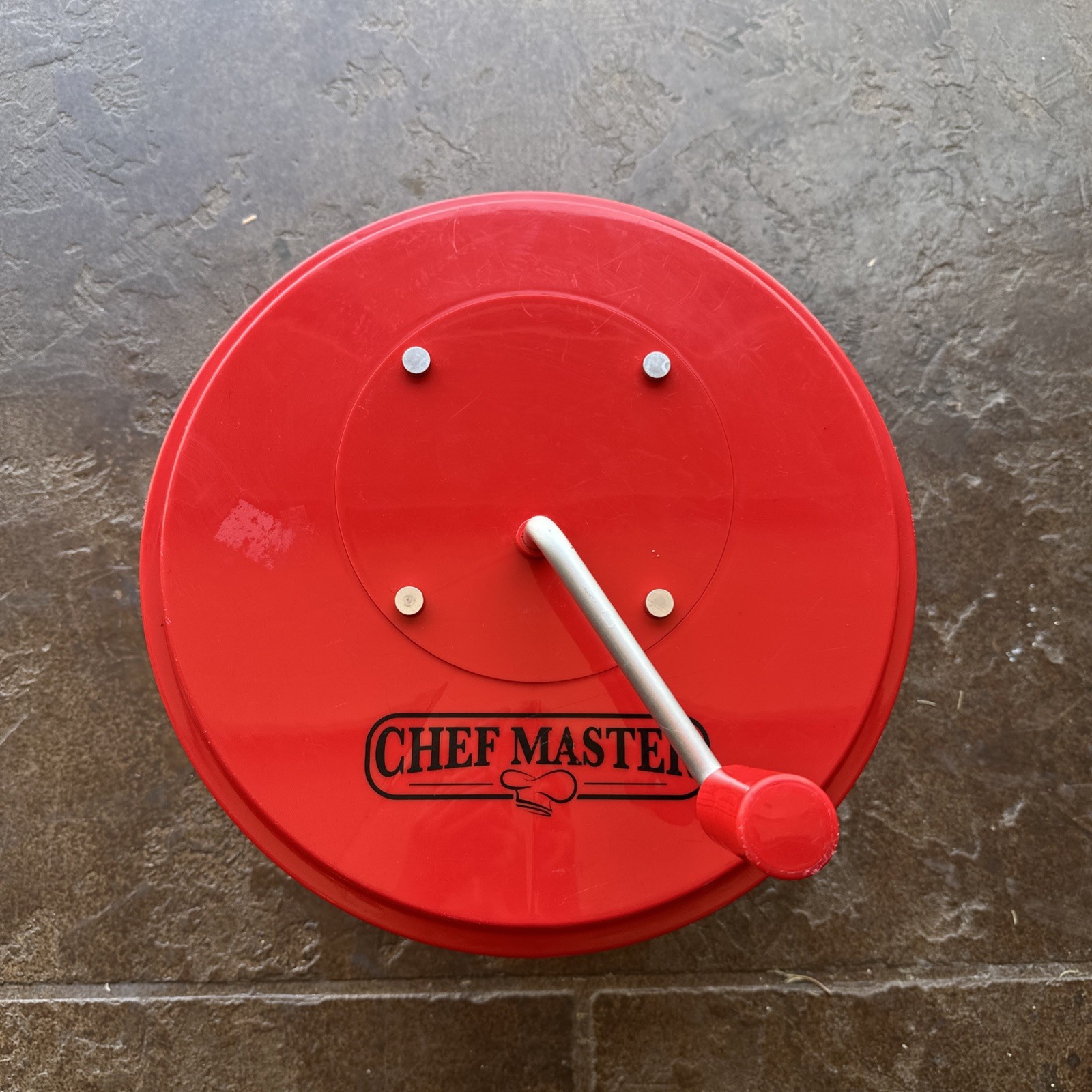 NEVER USED Giant Chef Master Manual Hand Crank Salad Spinner, Red Plastic NEVER USED Giant Chef Master Manual Hand Crank Salad Spinner, Red Plastic