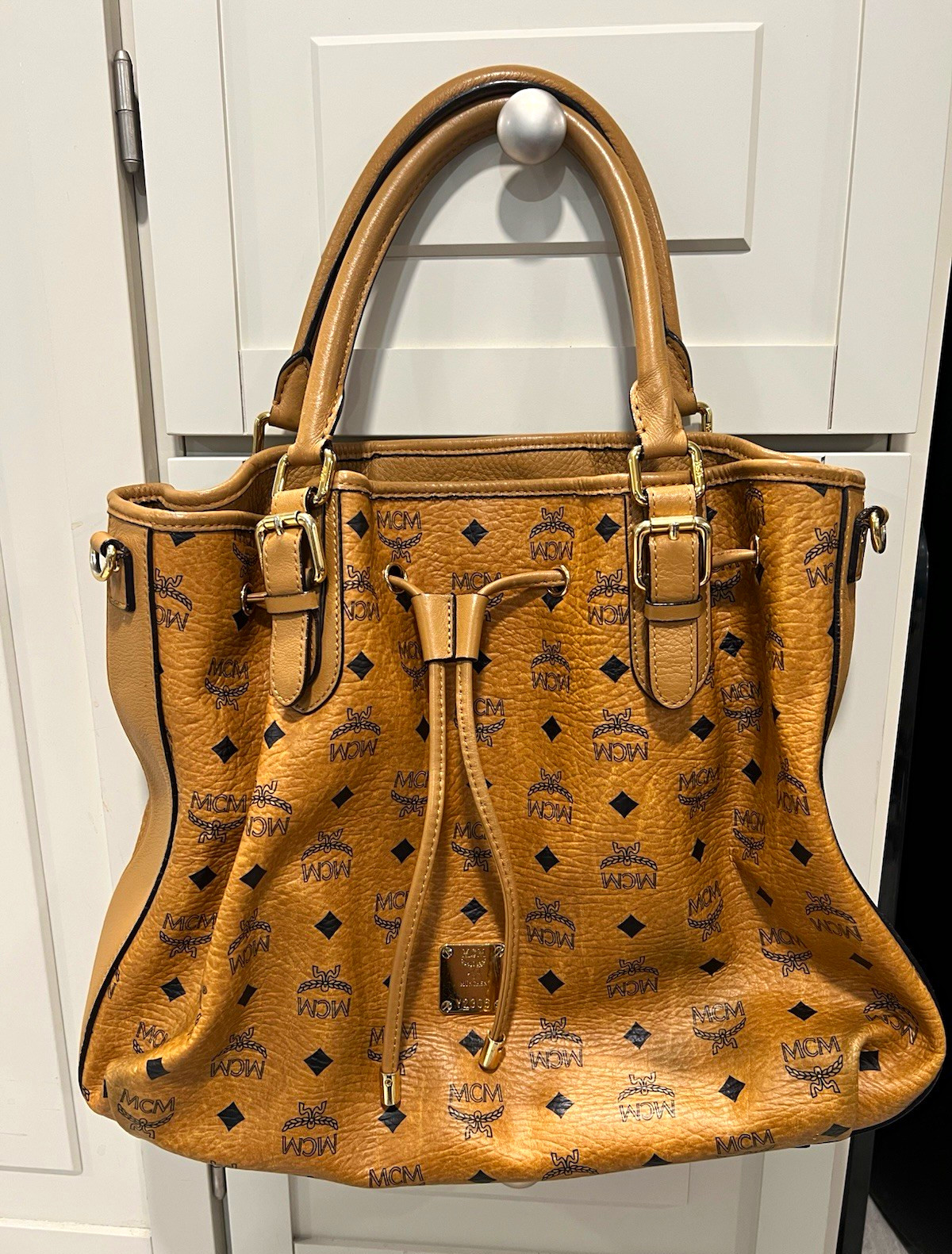 MCM Cognac Pebbled Leather Logo Shoulder Bag Drawstring Snap Gold Inner Pockets MCM Cognac Pebbled Leather Logo Shoulder Bag Drawstring Snap Gold Inner Pockets