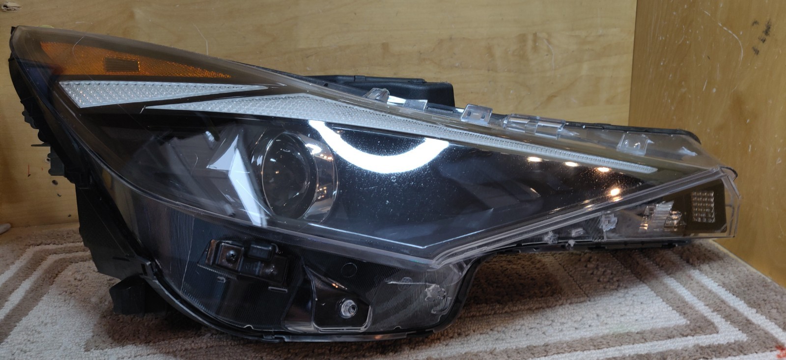 2021-2023 HYUNDAI ELANTRA HALOGEN RIGHT HEADLIGHT A14620