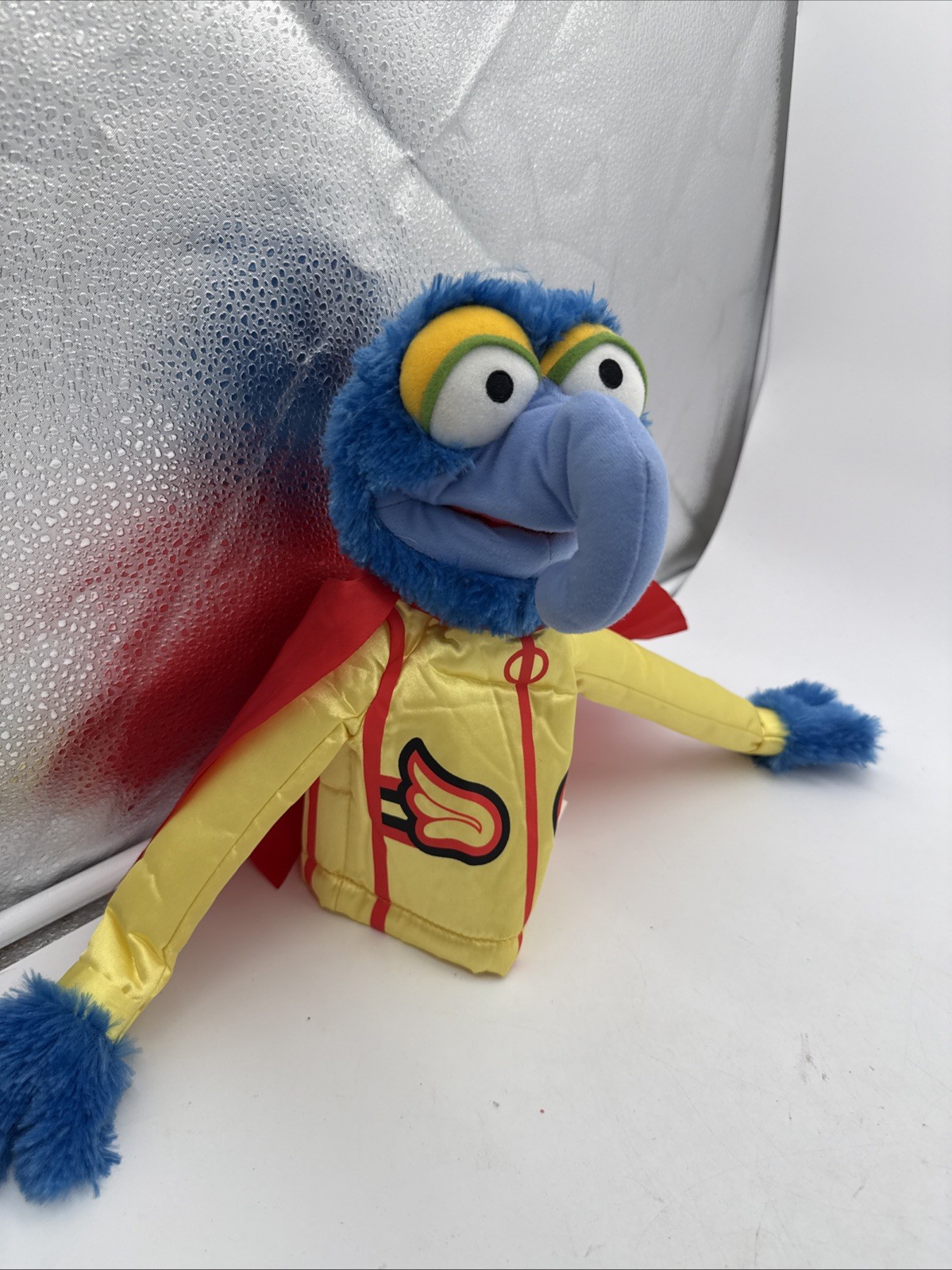 Disney The Muppets Gonzo Superhero Hand Puppet – 2014 Toys “R” Us Exclusive Disney The Muppets Gonzo Superhero Hand Puppet – 2014 Toys “R” Us Exclusive