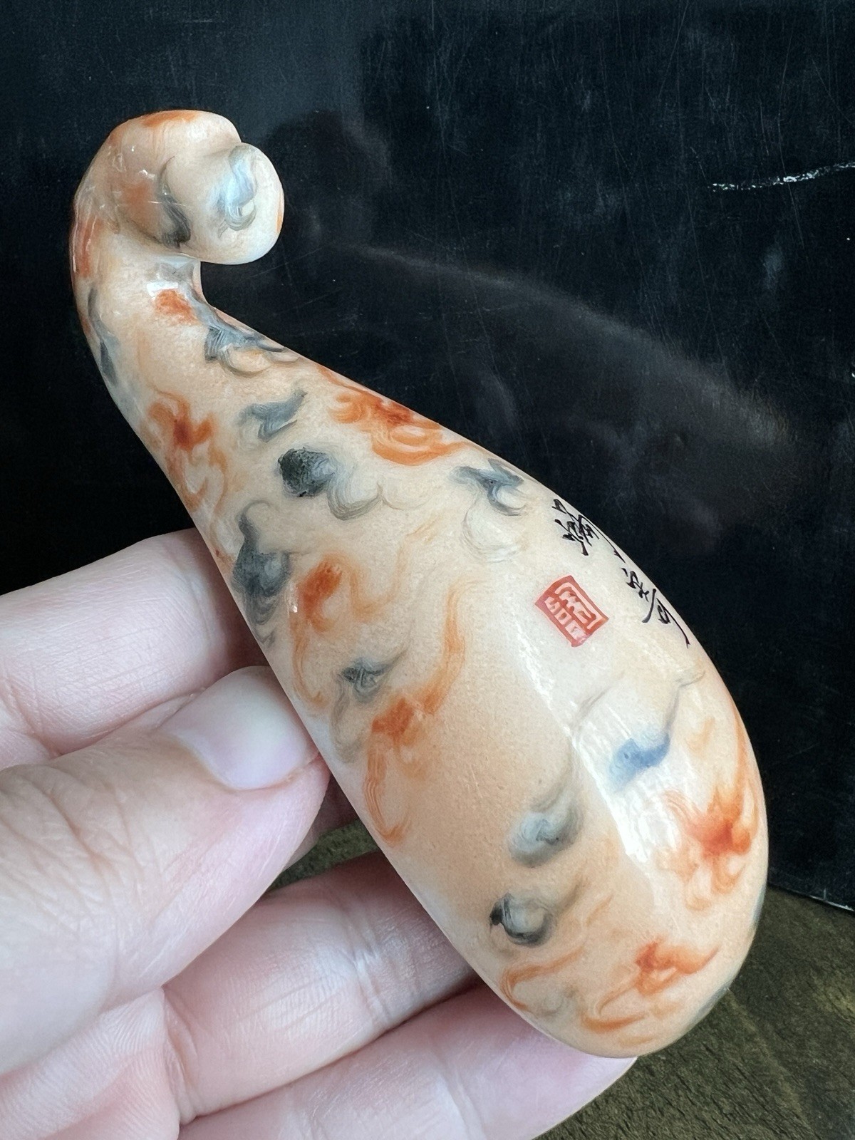 Old Chinese Porcelain Colored Belt Hook