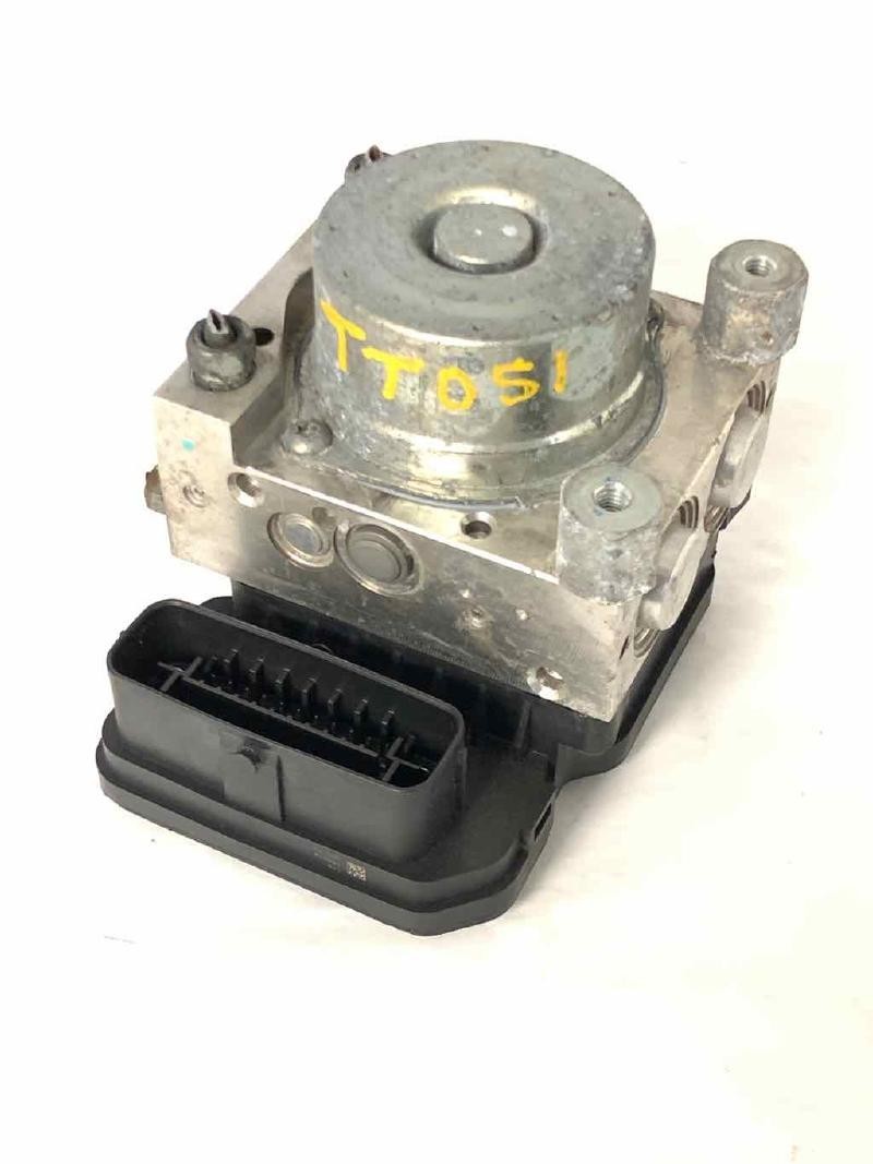 2016 Toyota Corolla  ABS Anti Lock Brake Pump Control Module Assembly OEM