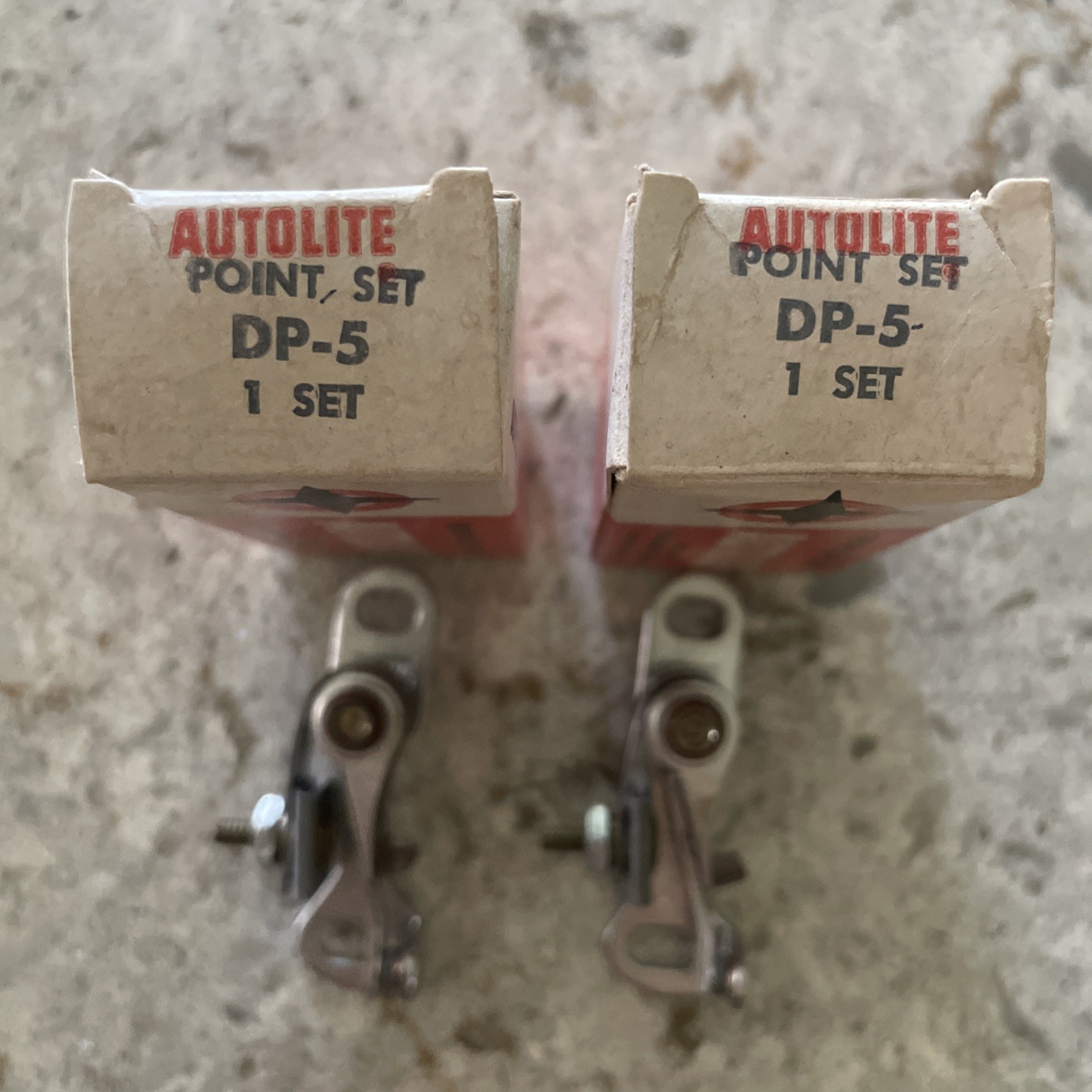 1969 70 71 Ford Autolite 302 351 429 Dual Point Set Pair DP-5 C9AZ-12171-A NOS
