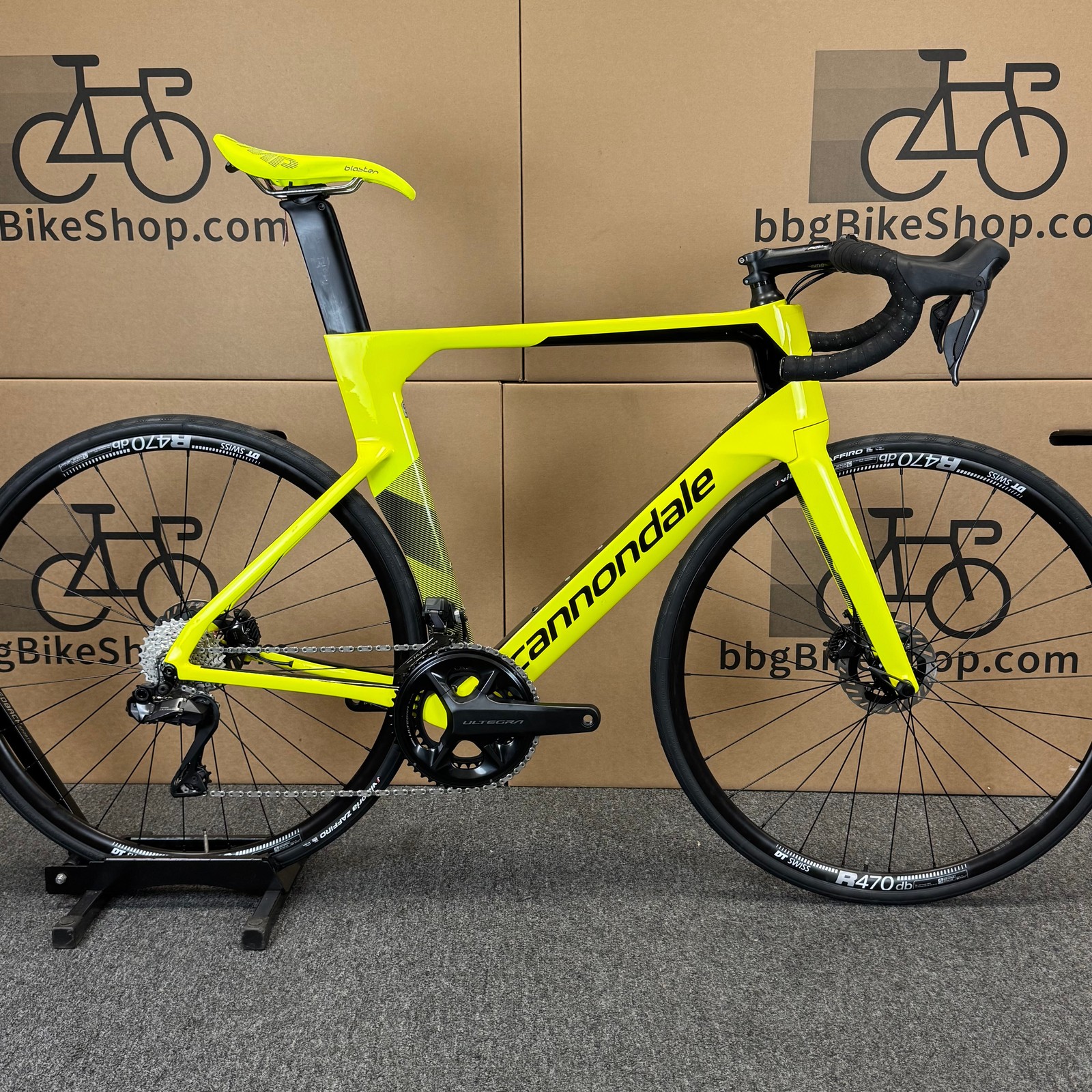Used Cannondale SystemSix, 12-Speed Ultegra Di2, Carbon Road Bike-2019, 58cm