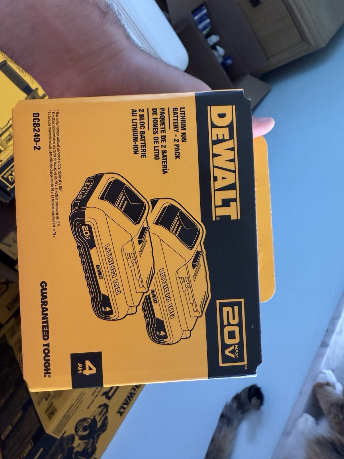 Brand New Genuine Dewalt 20V-Max Lithium Ion Battery 2 Pack 4AH DCB240-2