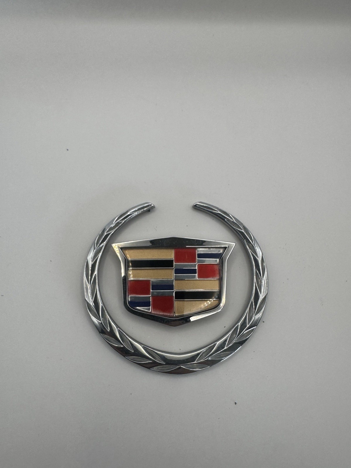 2000-2005 Cadillac DeVille Rear Trunk Wreath Crest Emblem Badge OEM Chrome