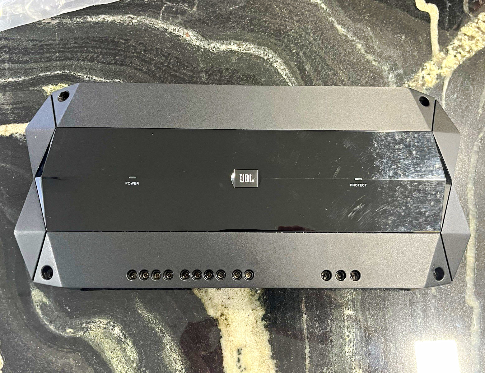 JBL CLUB-4505 5 Channel Car Amplifier 1800W Max Class D Factory Re-certified