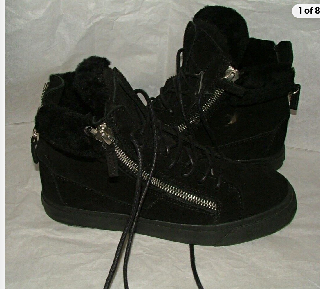 Giuseppe Zanotti dual zipper sneakers size US 8 woman’s , fur lined Giuseppe Zanotti dual zipper sneakers size US 8 woman’s , fur lined