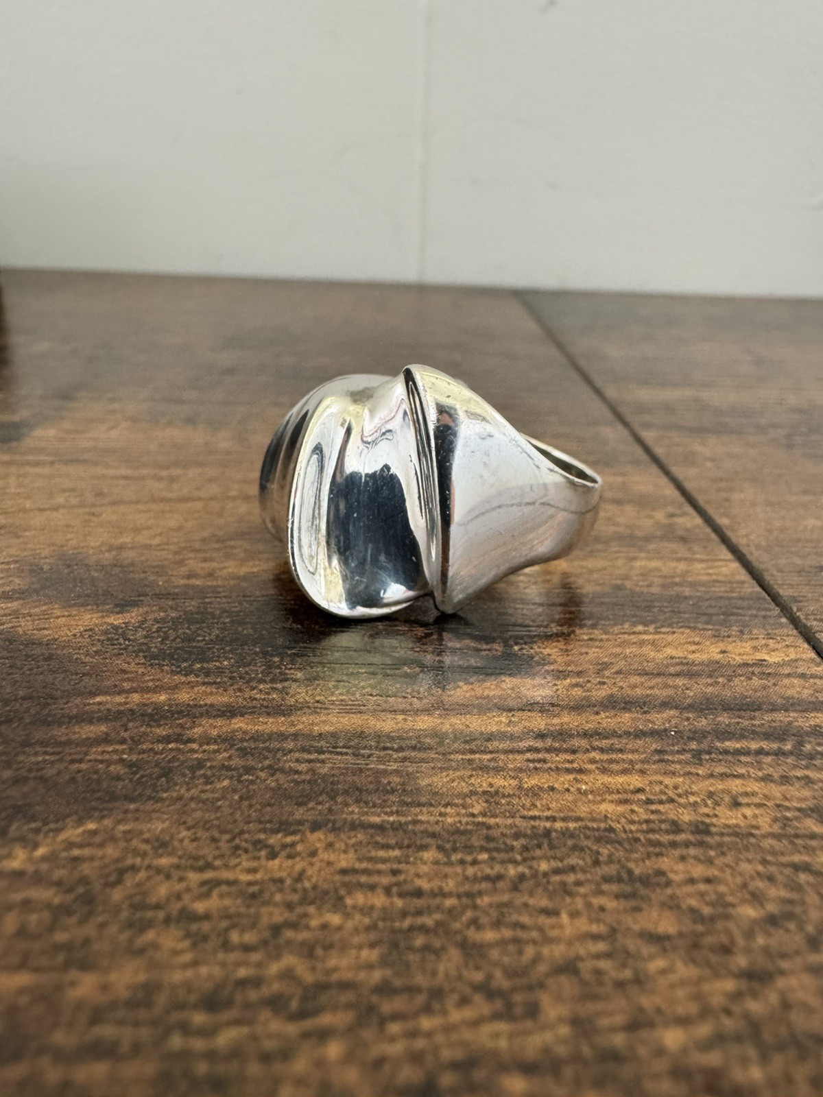 Vintage Silpada Asymmetrical Bow Wave 925 Statement Heavy Ring R2007 Vintage Silpada Asymmetrical Bow Wave 925 Statement Heavy Ring R2007
