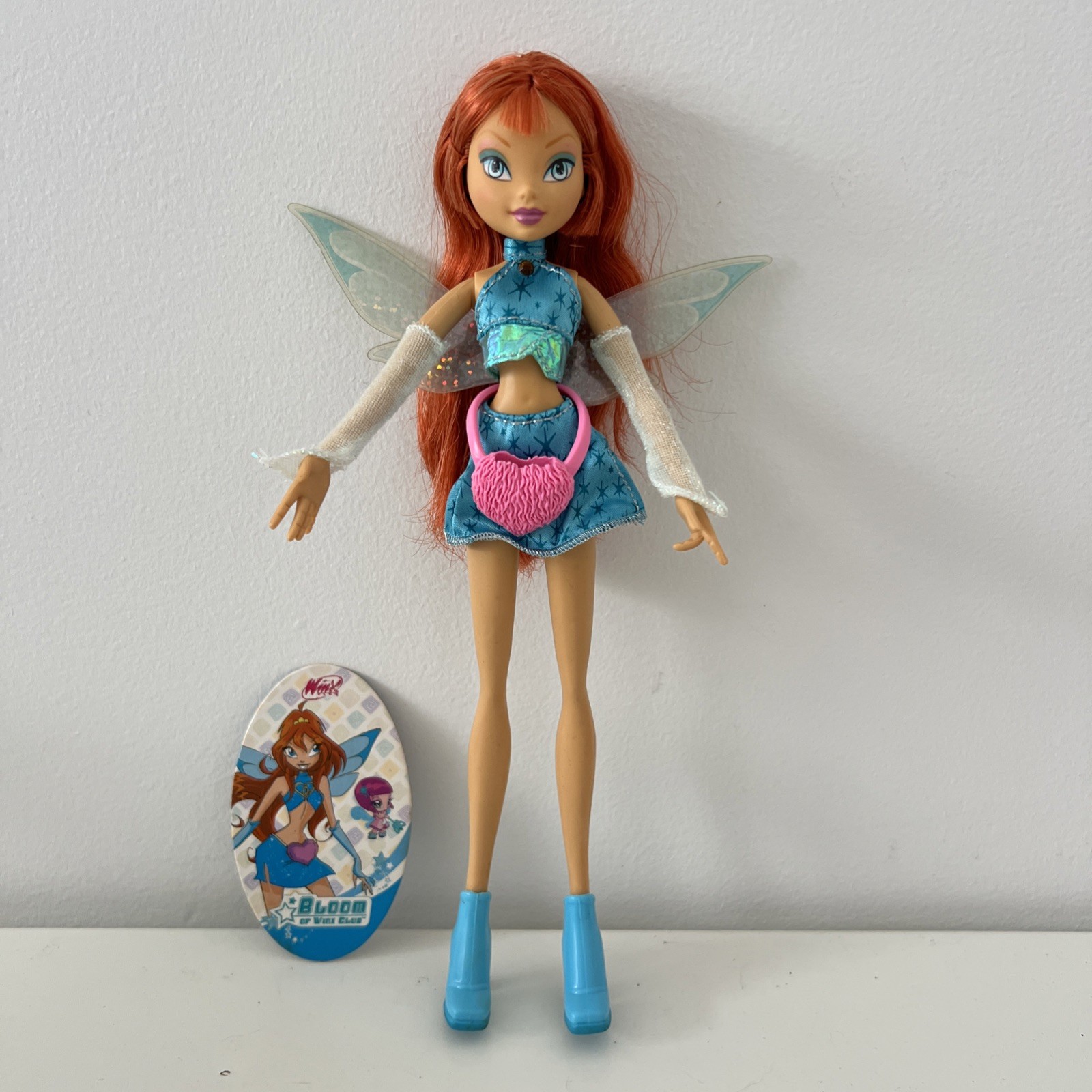 MATTEL 2005 Winx Club BLOOM Charmix collection doll - no charm