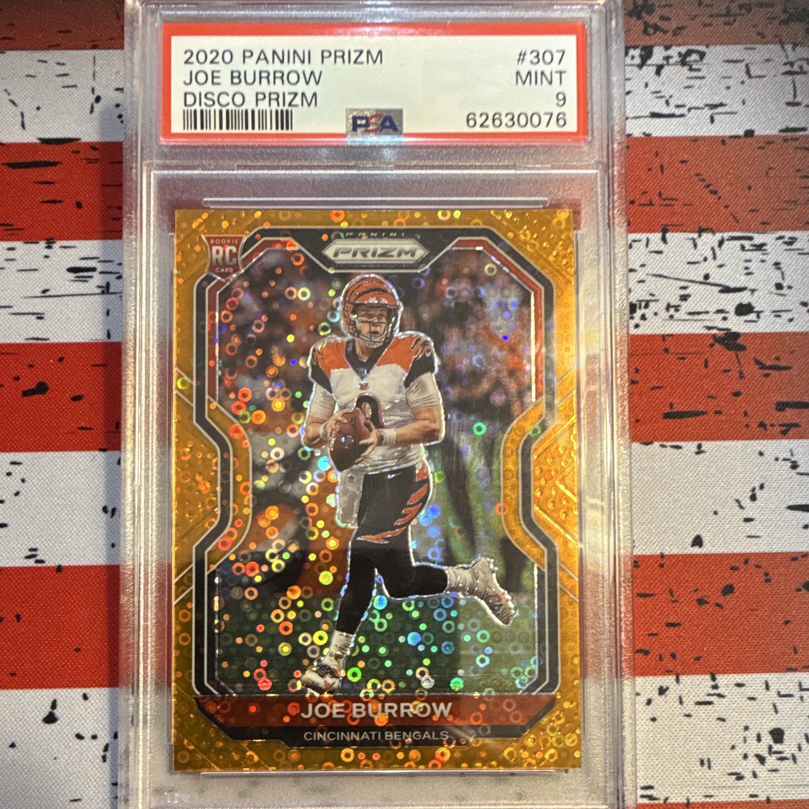 Panini Prizm 2020 Joe Burrow RC Orange Disco Prizm #307 PSA 9 Bengals