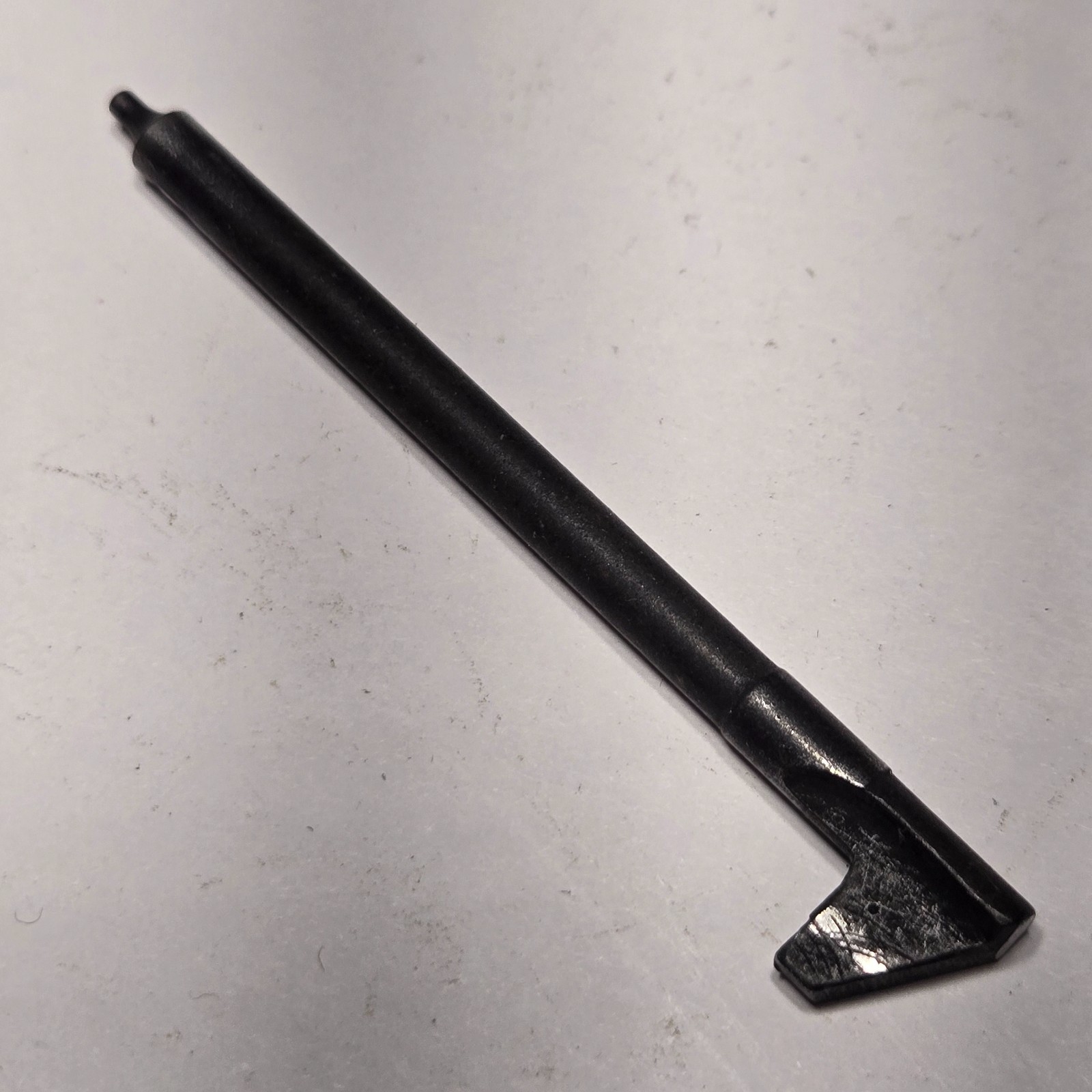 (1) - ORIGINAL WW2 USGI M-1 CARBINE TYPE 2 FIRING PIN ( RI ) (1) - ORIGINAL WW2 USGI M-1 CARBINE TYPE 2 FIRING PIN ( RI )