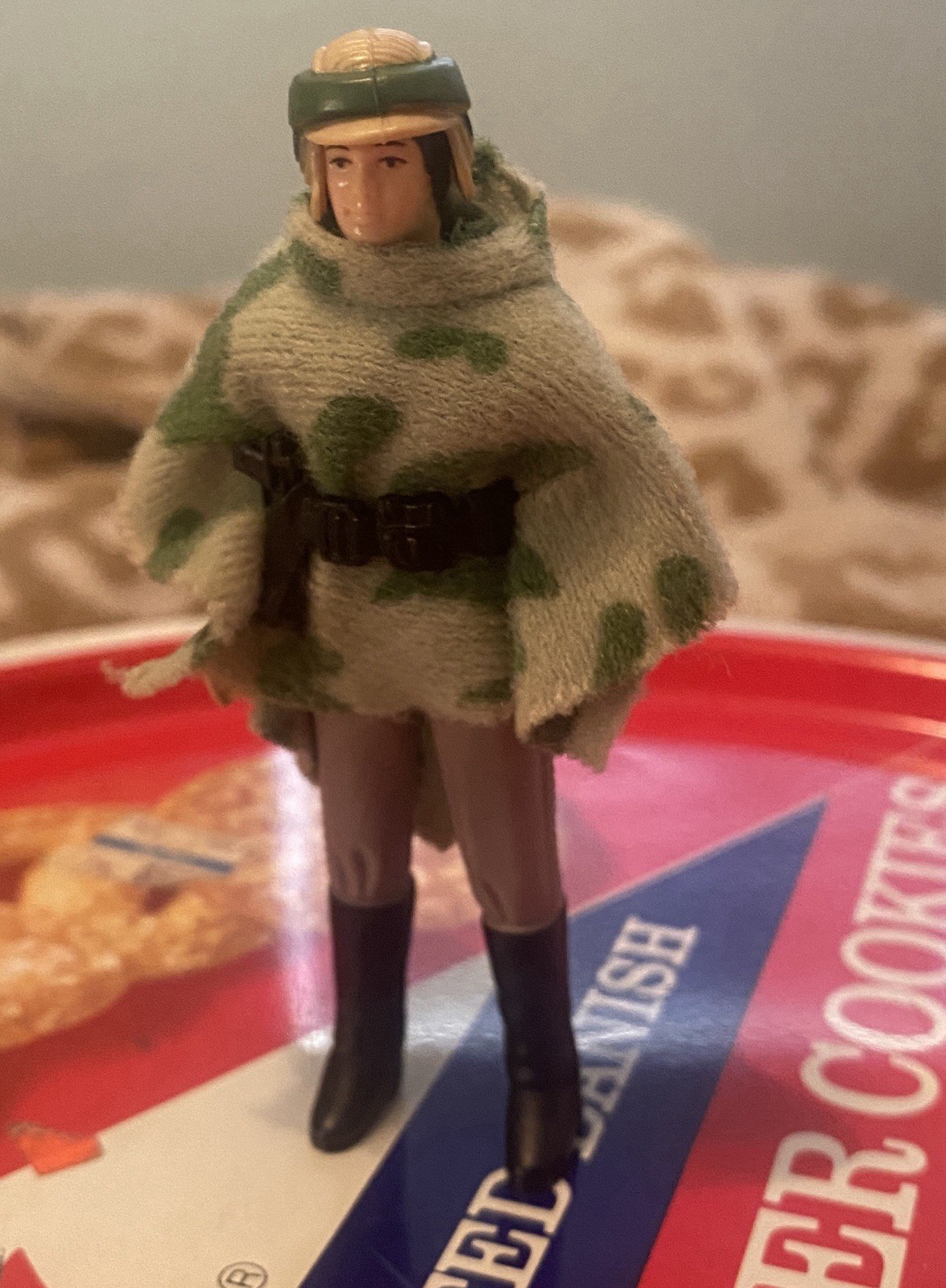 Vintage Kenner Star Wars 1983 RotJ Endor Leia Complete, Blaster Vintage Kenner Star Wars 1983 RotJ Endor Leia Complete, Blaster