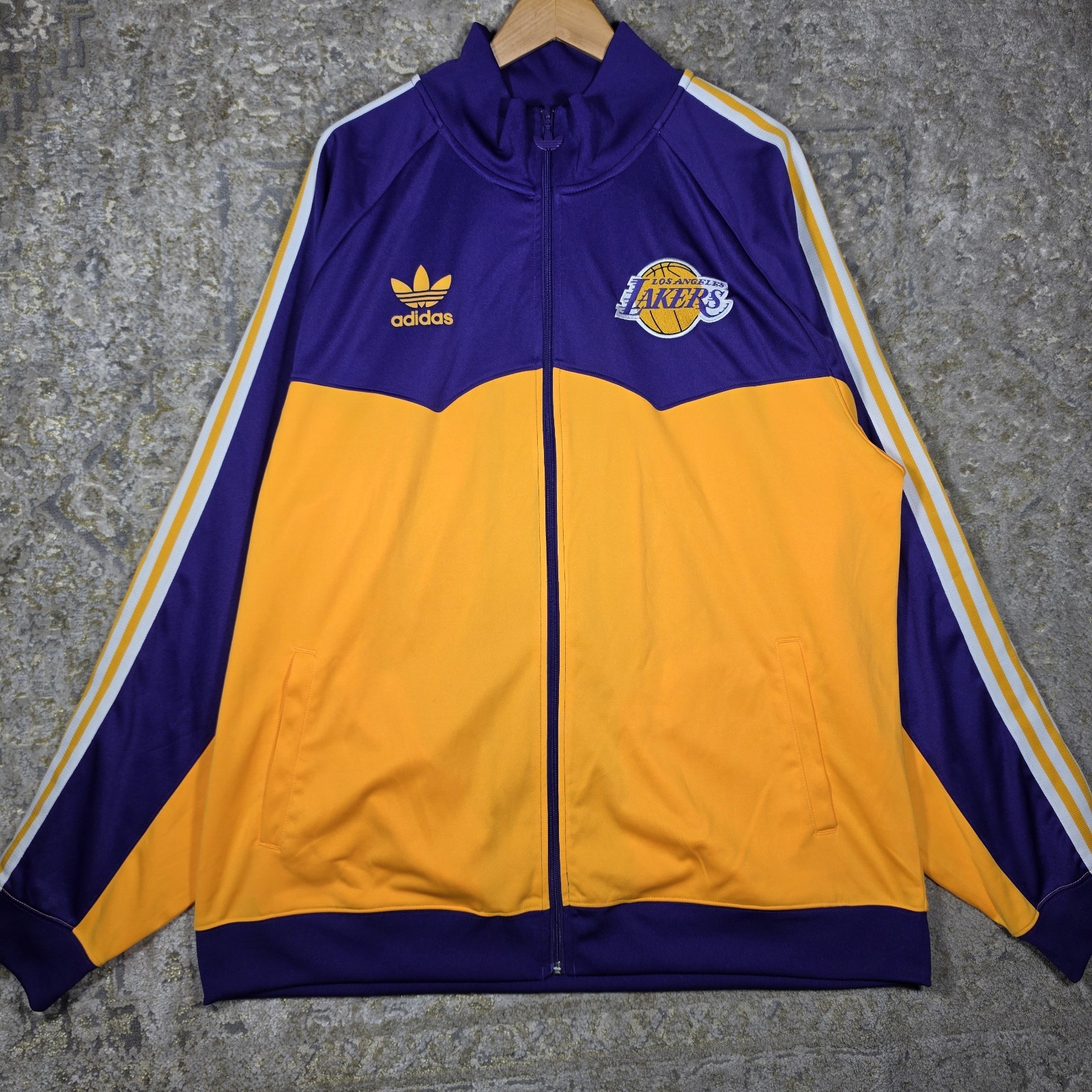 Adidas Los Angeles Lakers Track Jacket Size 2xl Adidas Los Angeles Lakers Track Jacket Size 2xl