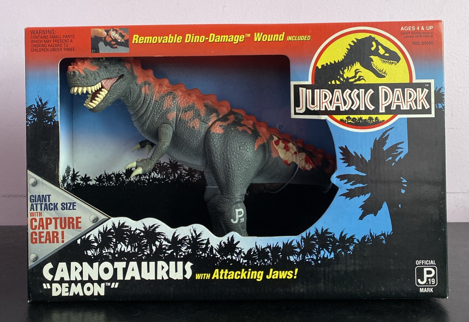 1993 Jurassic Park Carnotaurus Vintage Kenner JP19 - NIB, SEALED, ULTRA RARE 1993 Jurassic Park Carnotaurus Vintage Kenner JP19 - NIB, SEALED, ULTRA RARE
