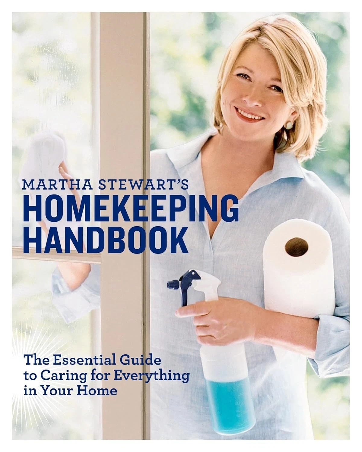 Martha Stewart\'s Homekeeping Handbook: The Essential Paperback 2006 by Martha St