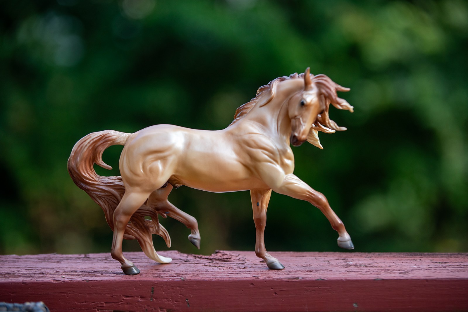 Breyer Horse Apollo #711480 - Esprit Mold - BF SR 1/3500 Breyer Horse Apollo #711480 - Esprit Mold - BF SR 1/3500