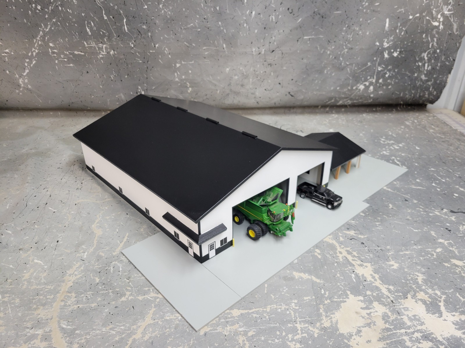 1/64 Farm Custom Scratch Built 80x104 Building Black/White With Side Office 