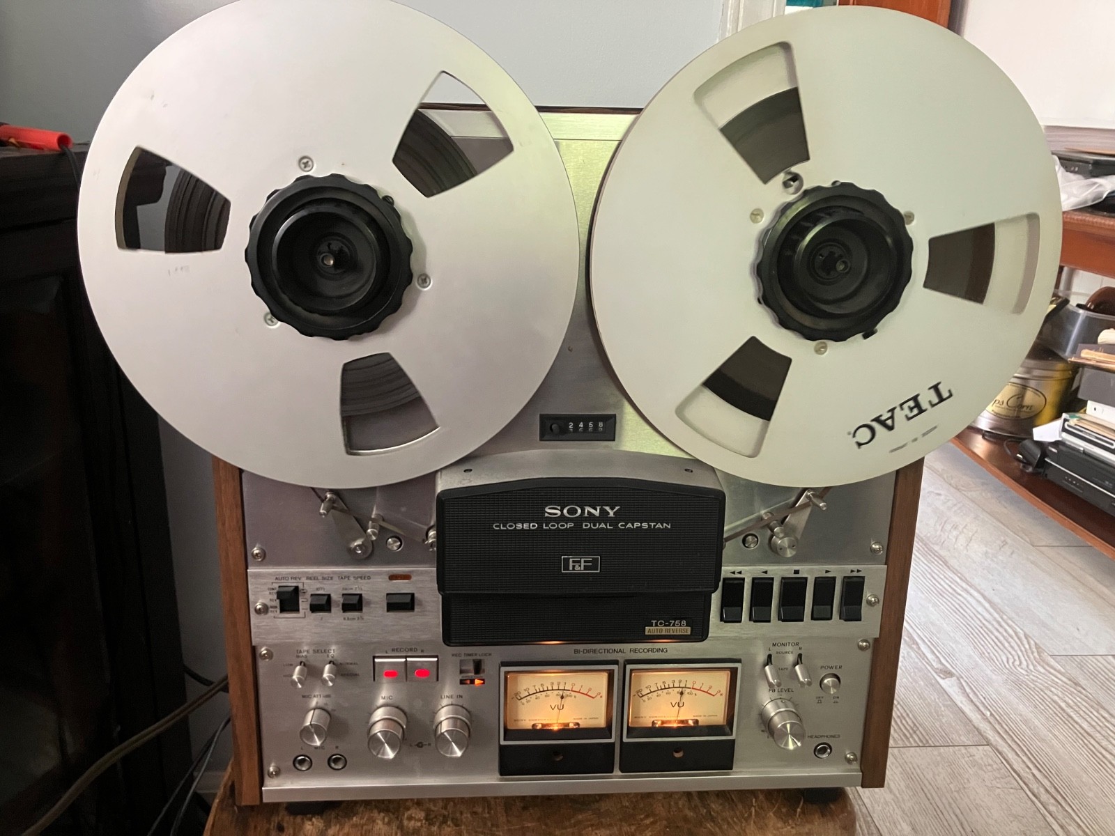 READ SONY TC-758 10.5 Inch 4 Track Auto Reverse Reel-To-Reel Tape Deck Recorder READ SONY TC-758 10.5 Inch 4 Track Auto Reverse Reel-To-Reel Tape Deck Recorder