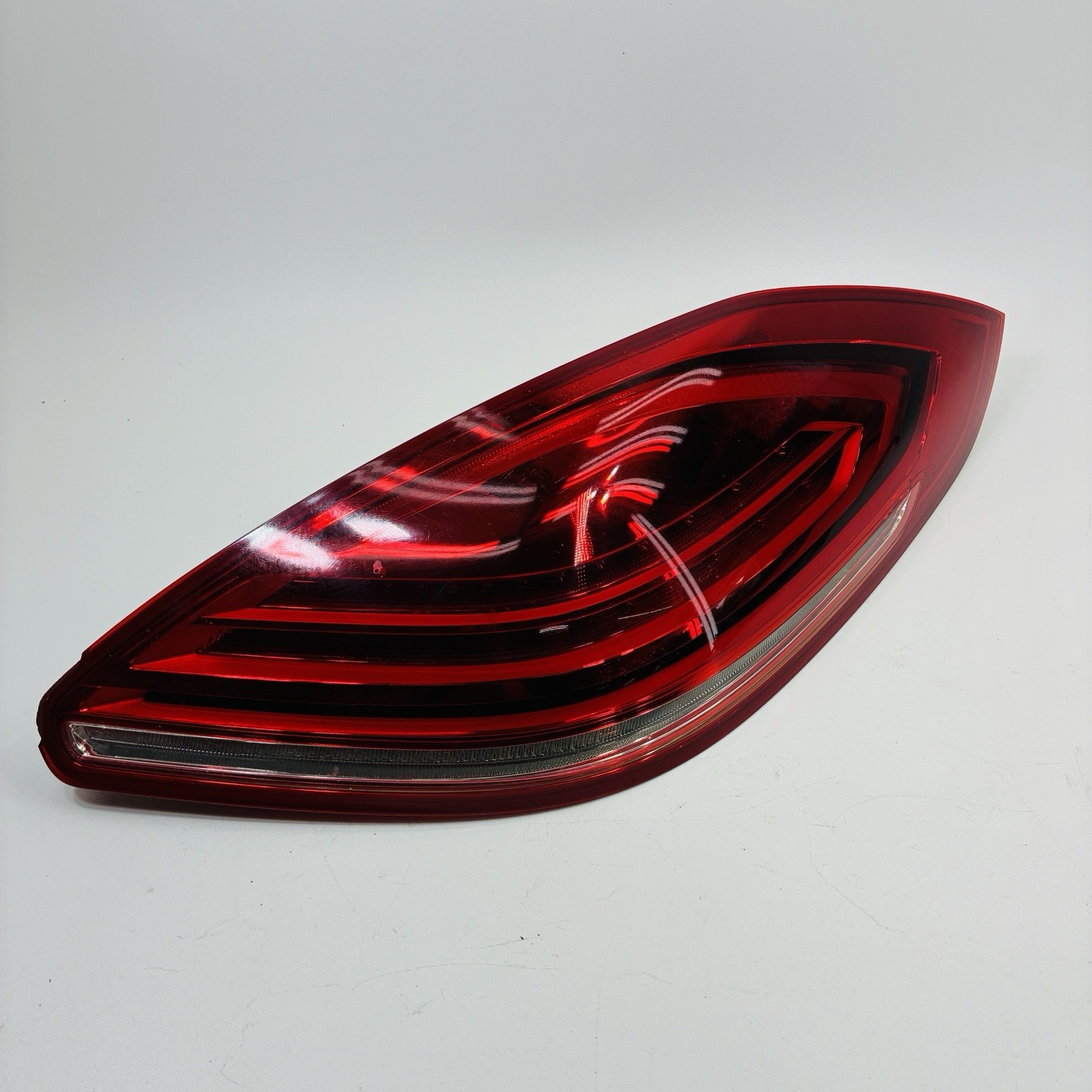 2013-2017 Porsche Panamera Right Passenger Tail Light HAS FLAWS 97063143604 OEM 
