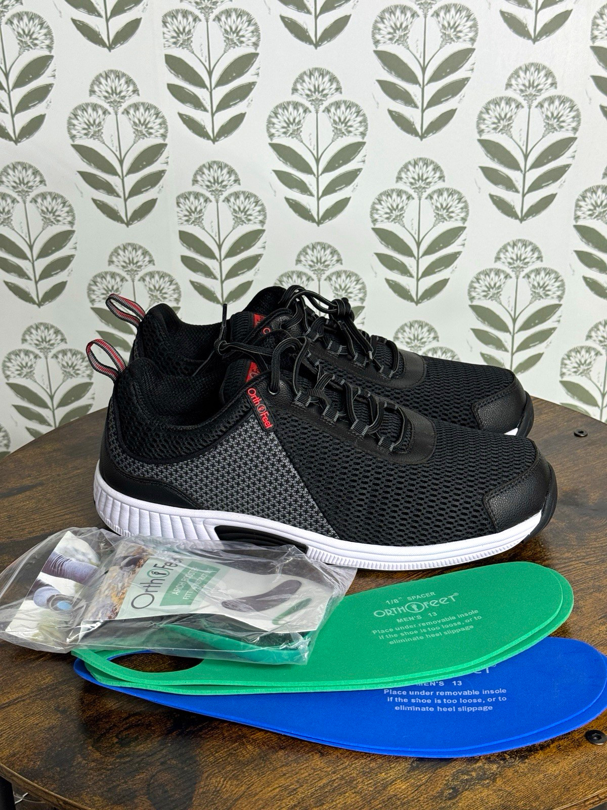 Orthofeet 617 Men’s Sz 13 Low Top Athletic Comfort Sneaker XX Wide 6E Black Gray Orthofeet 617 Men’s Sz 13 Low Top Athletic Comfort Sneaker XX Wide 6E Black Gray