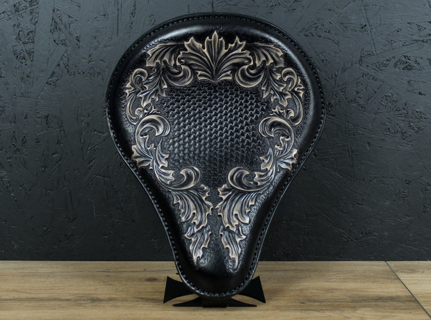 Black Leather Motorcycle Solo Seat Saddle Handmade Baroque Chopper Bobber Small 