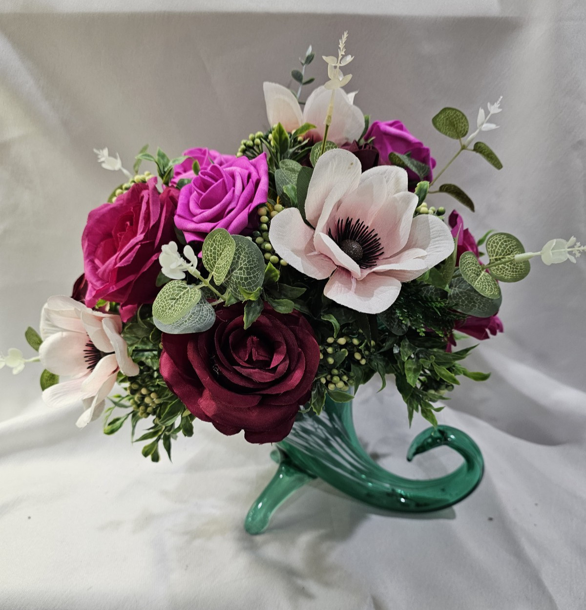 STUNNING Magenta Artificial Flower Arrangement in Blown glass Cornucopia