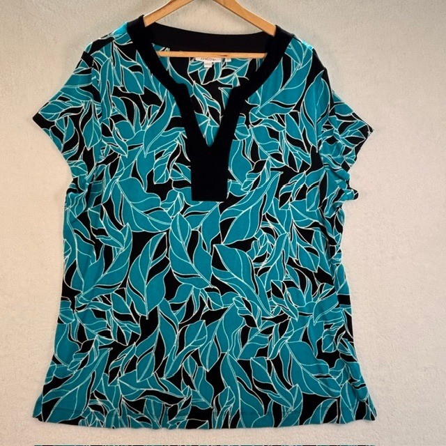 Chicos Leaf Print V-Neck Top Teal Black Short Sleeve Plus Size 4 XXL Business