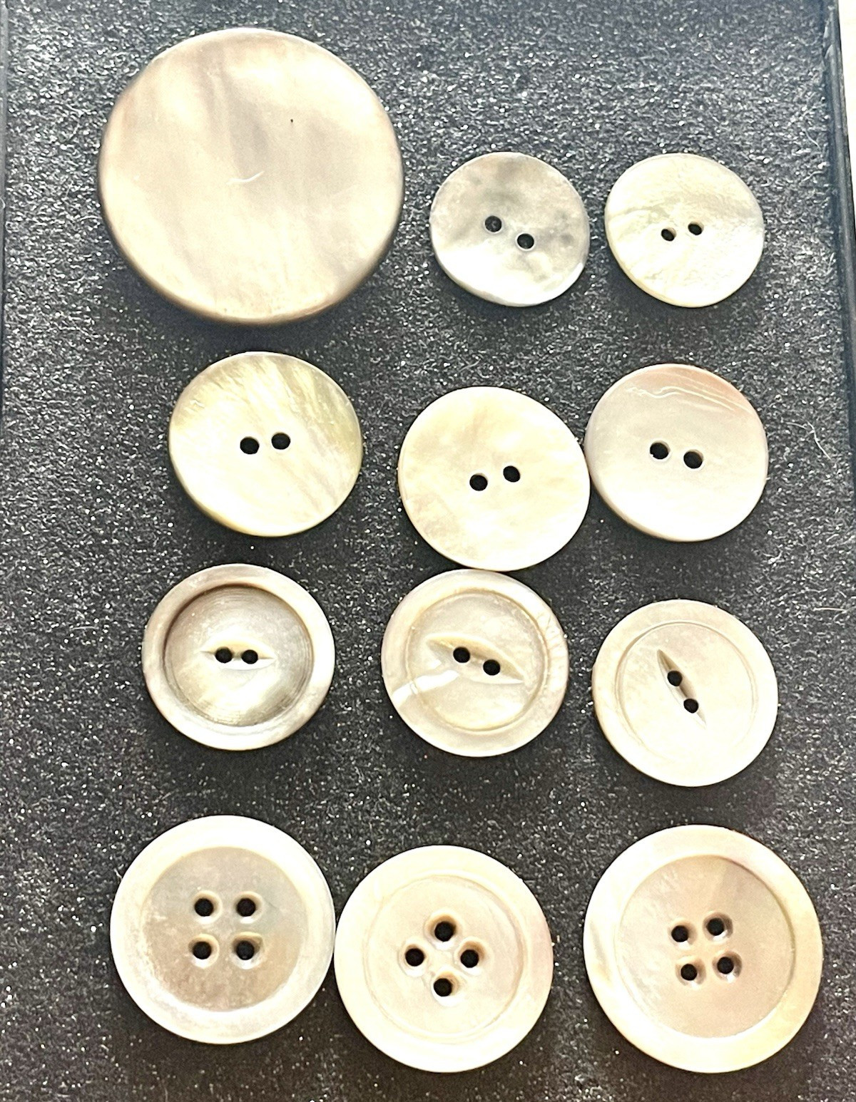 11 Antique Smoked Mother of Pearl Buttons Lot Large 1.5” Shank & 1” PS2 Mix 11 Antique Smoked Mother of Pearl Buttons Lot Large 1.5” Shank & 1” PS2 Mix