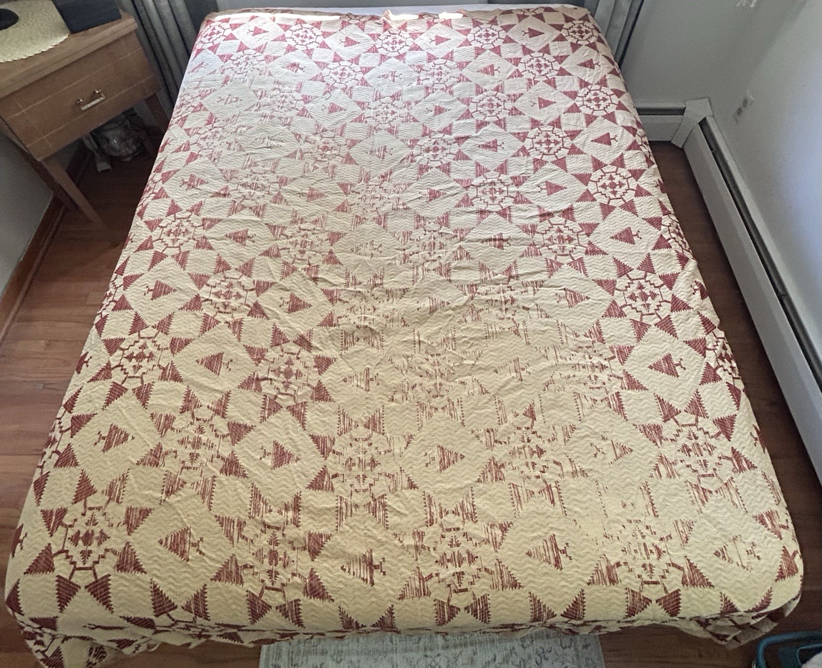 Vintage Monument Queen Bedspread Ivory Red Damaged