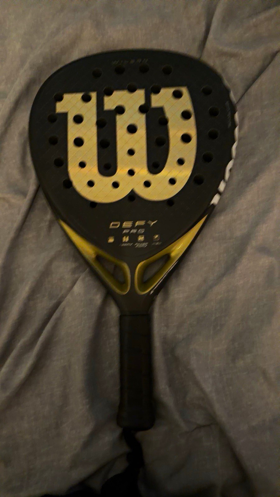 Wilson DEFY PRO Black/Gold Padel Racket Paddle Racquet Wilson DEFY PRO Black/Gold Padel Racket Paddle Racquet