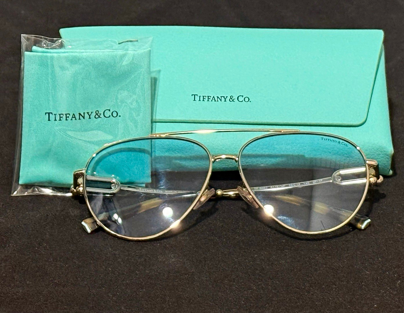 Tiffany & Co. TF3092 6176MF Sunglasses Gold Metal (Aviator) Frame Blue Gradient Tiffany & Co. TF3092 6176MF Sunglasses Gold Metal (Aviator) Frame Blue Gradient