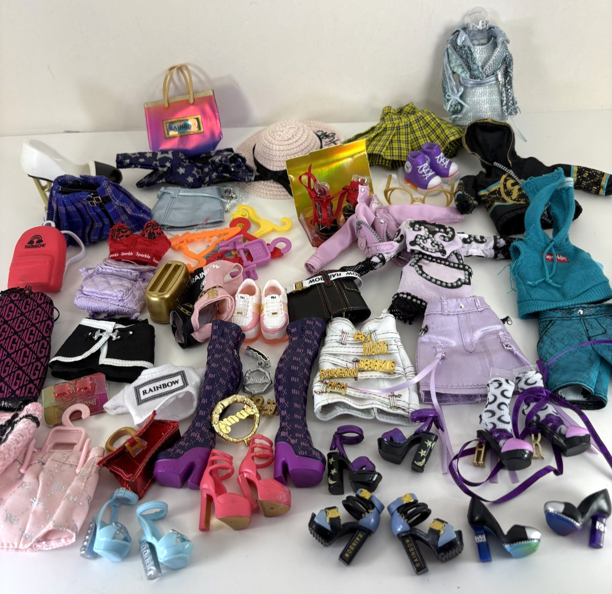 Big Lot Of Rainbow High Doll Clothes Shoes & Accessories Big Lot Of Rainbow High Doll Clothes Shoes & Accessories