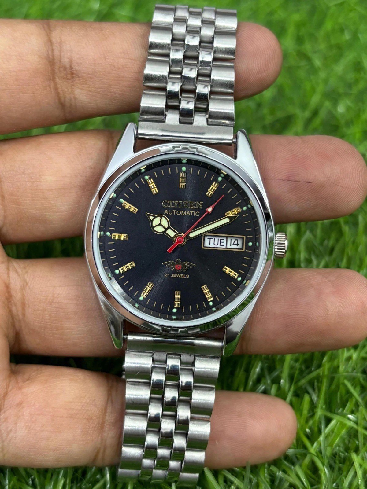 Vintage Citizen Automatic Men\'s Steel Day date Japanese refurbished wrist watch