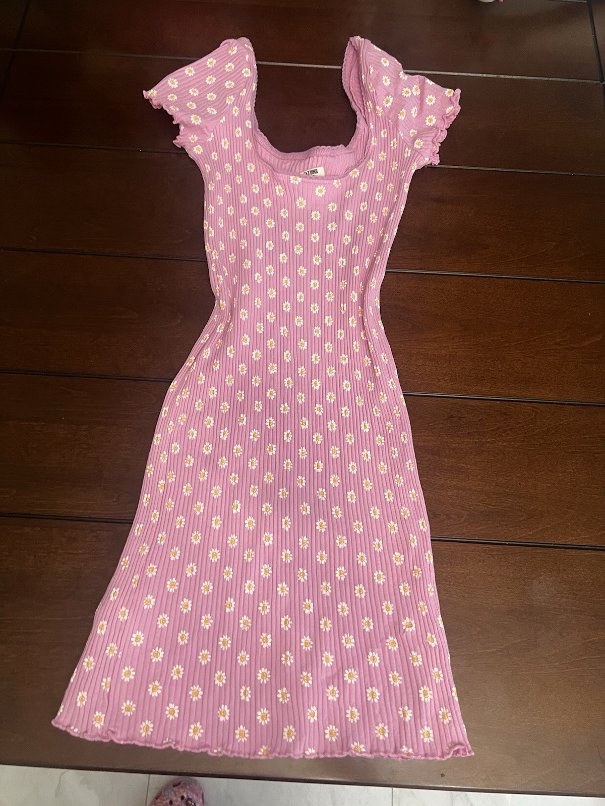 Billabong floral smiley stretchy dress