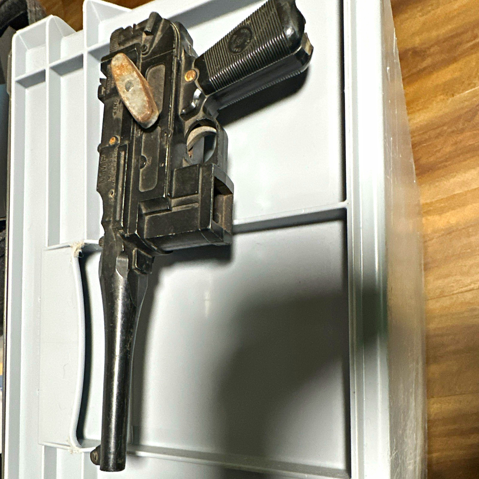 Mattel MMP Vintage 1960 Machine Pistol Toy Cap Gun Age 12-16 Years (for parts) Mattel MMP Vintage 1960 Machine Pistol Toy Cap Gun Age 12-16 Years (for parts)