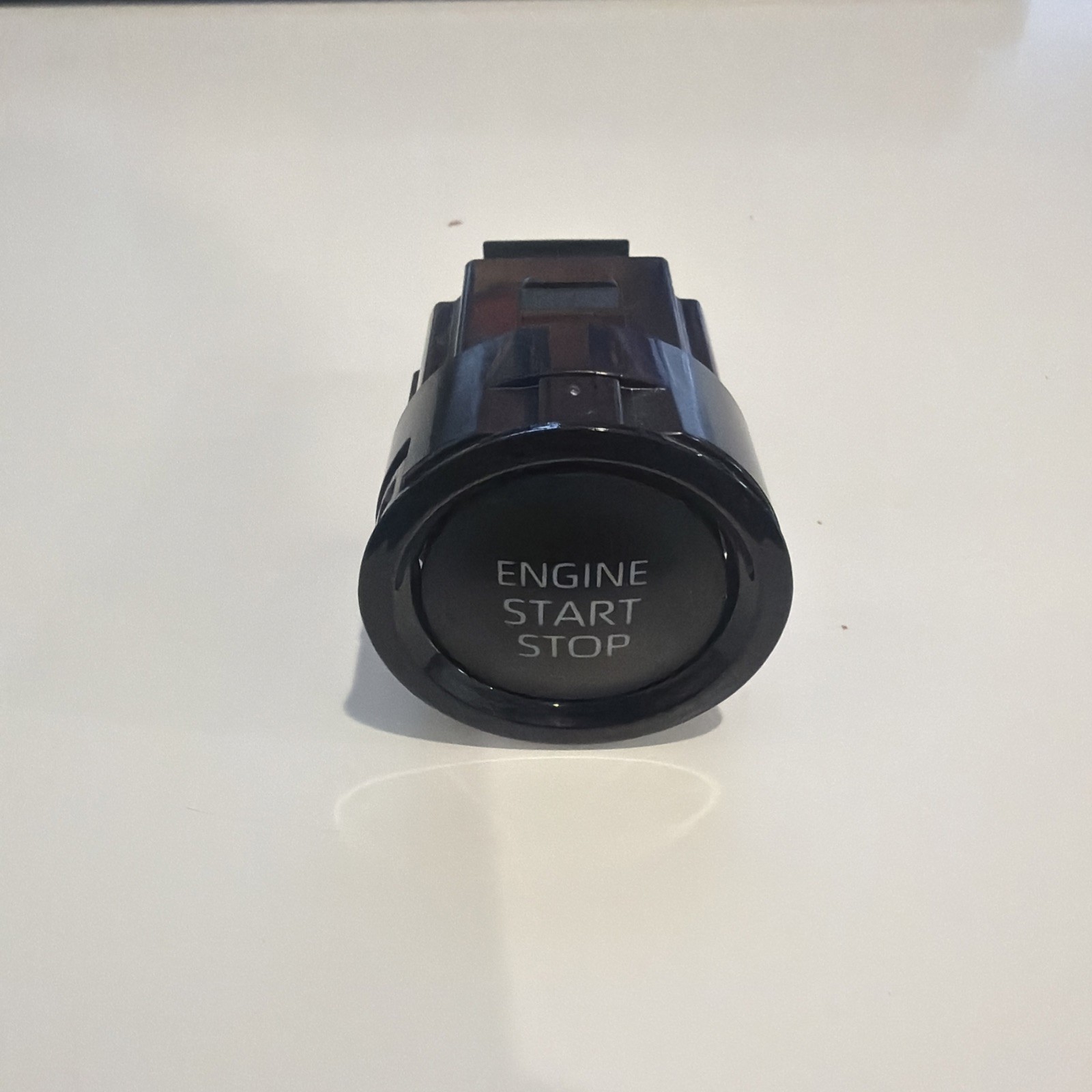 2024 - 2026 TOYOTA TACOMA ENGINE START STOP IGNITION SWITCH BUTTON OEM 2024 - 2026 TOYOTA TACOMA ENGINE START STOP IGNITION SWITCH BUTTON OEM