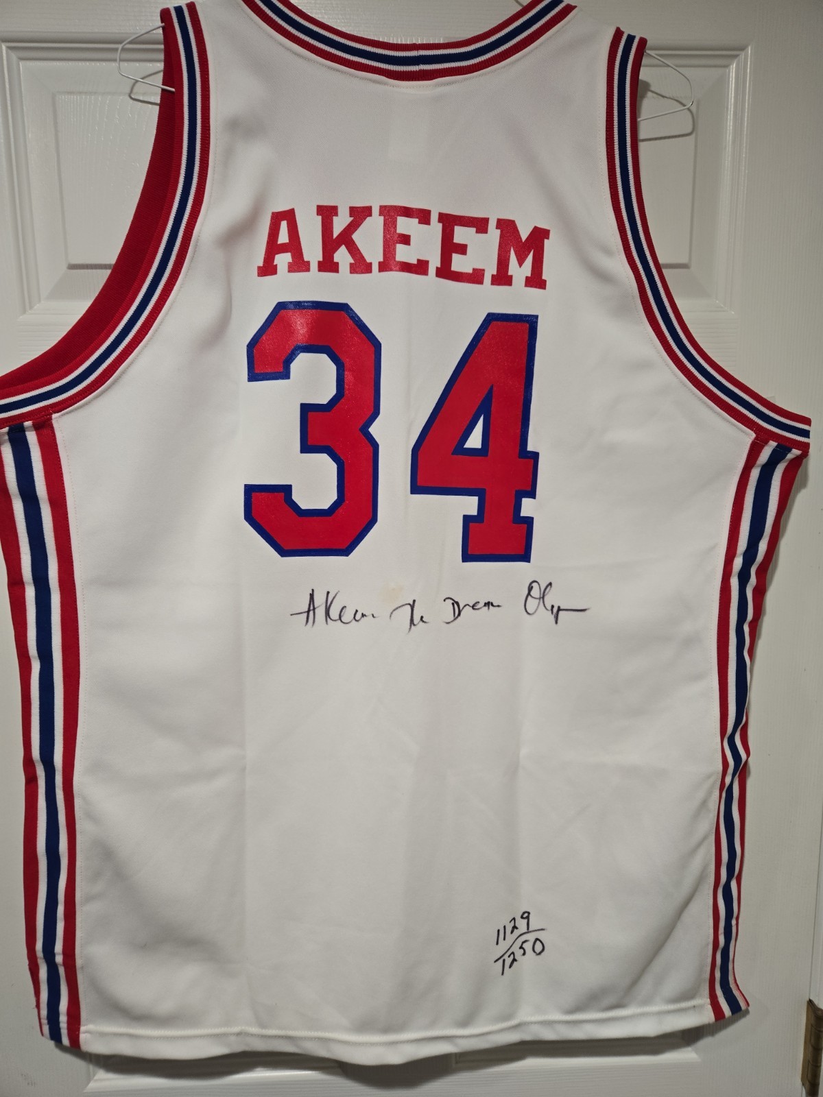 Hakeem (Akeem) Olajuwon Houston Cougars Signed Authentic LE Jersey /1250 see pix