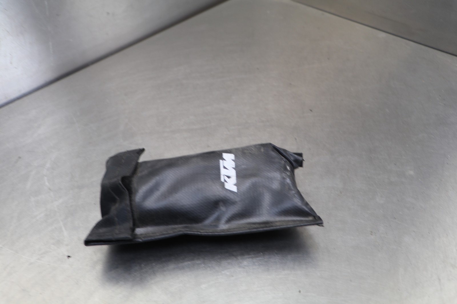 20-24 KTM 200 DUKE STOCK TOOLS OEM TOOL BAG KIT SET