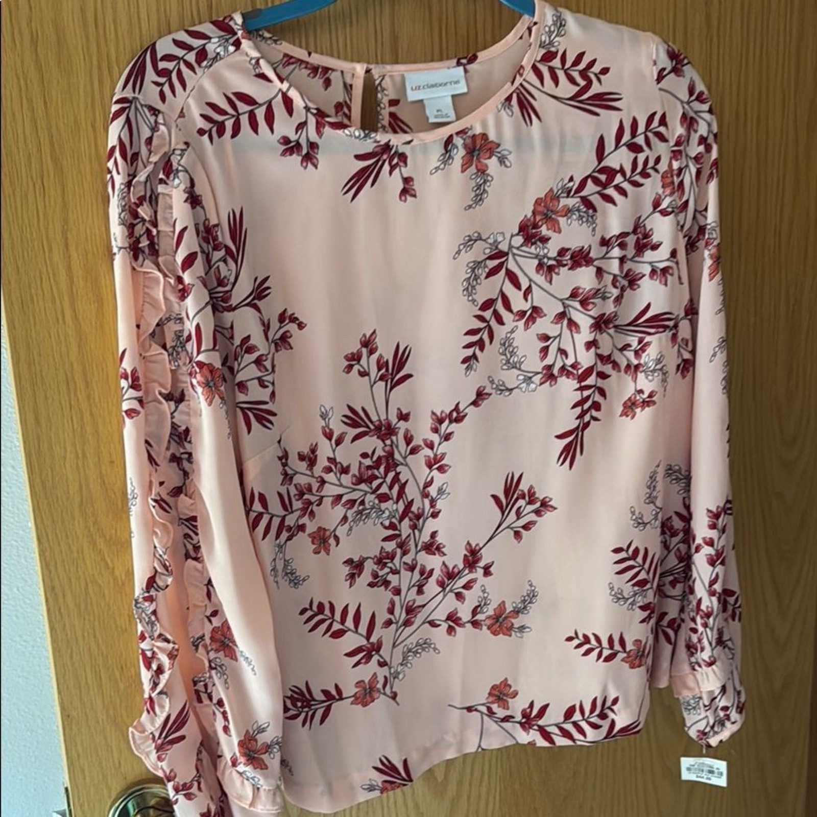 Liz Claiborne Women\'s Pink Floral Top