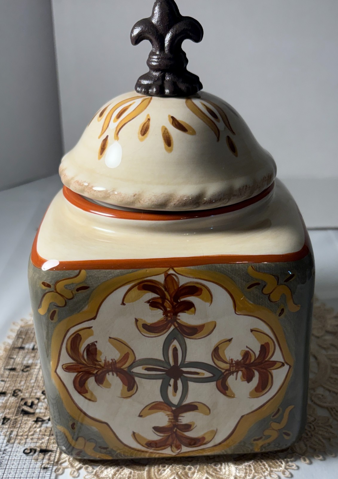 Artimino Tuscan Countryside Sienna Cream Canister with Lid 9.5 