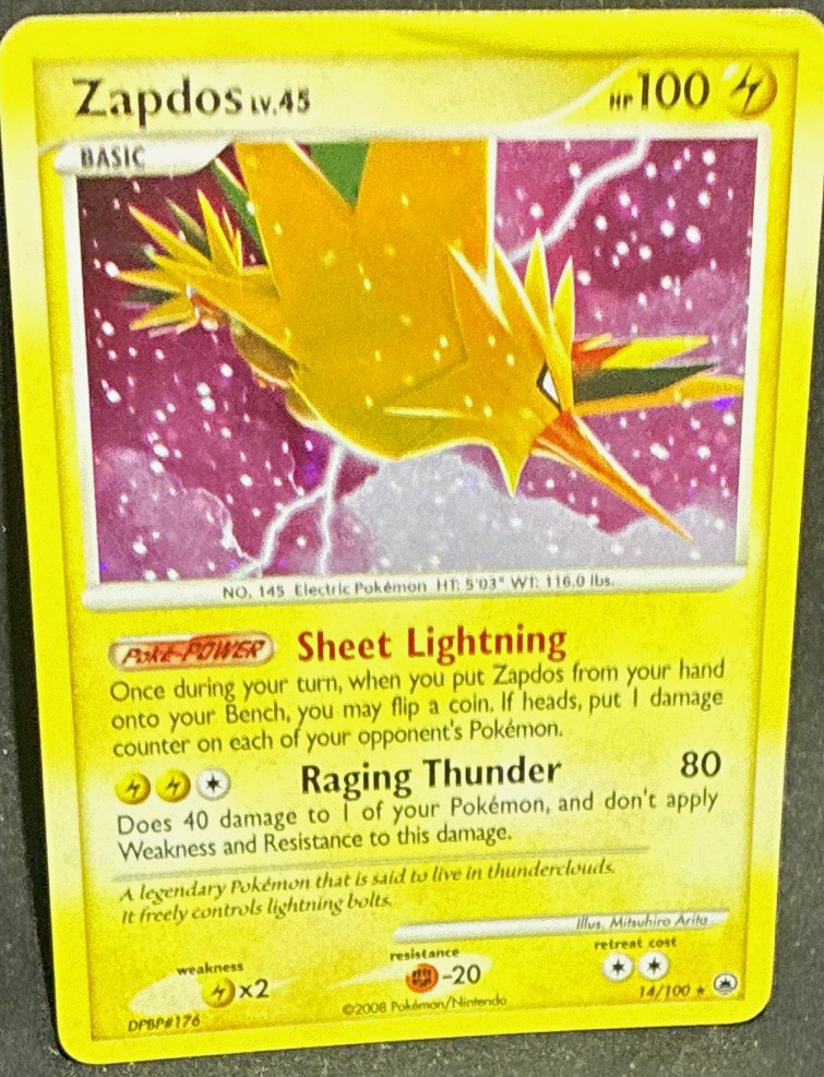 The Pokémon Company Zapdos 14/100 Majestic Dawn Holo Rare English Basic 100HP