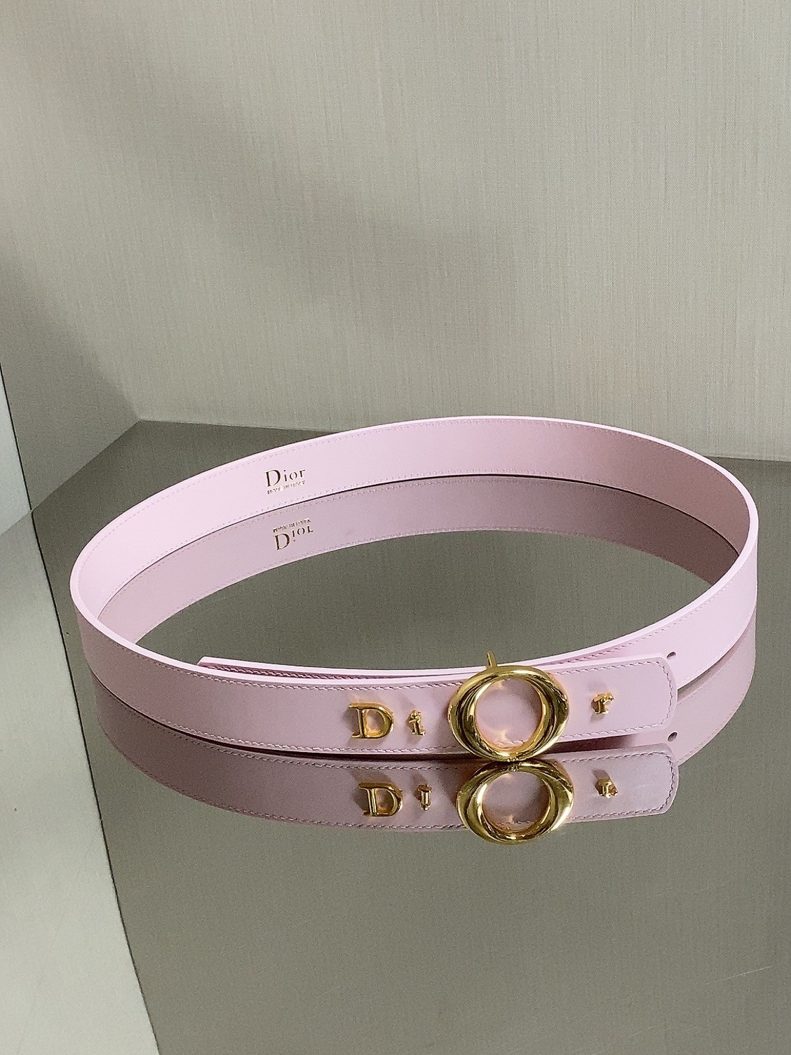 DIOR Women\'s Pink Belt Gold DIOR Letter Logo Buckle Adjustable Fashion Waist Bel DIOR Women\'s Pink Belt Gold DIOR Letter Logo Buckle Adjustable Fashion Waist Bel