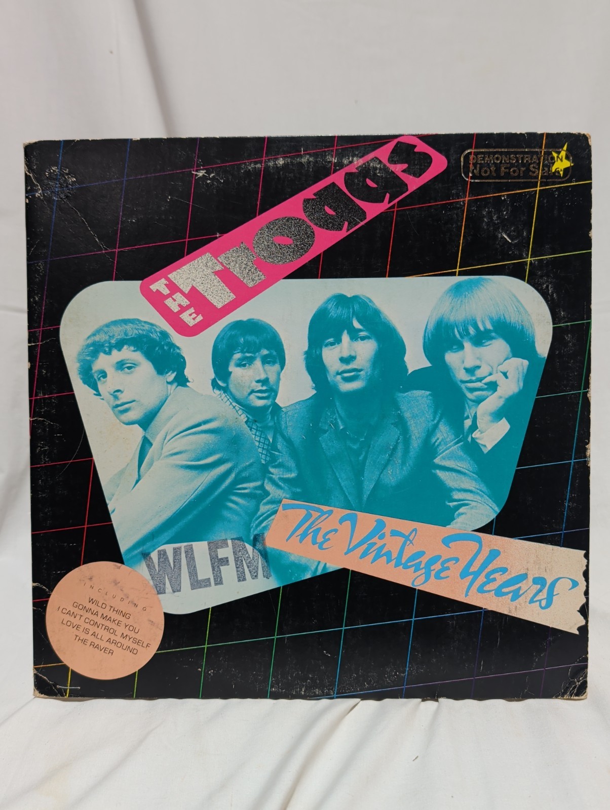 The Troggs - The Vintage Years 2LP RARE MINT PROMO RECORD STATION WLFM 1976 The Troggs - The Vintage Years 2LP RARE MINT PROMO RECORD STATION WLFM 1976