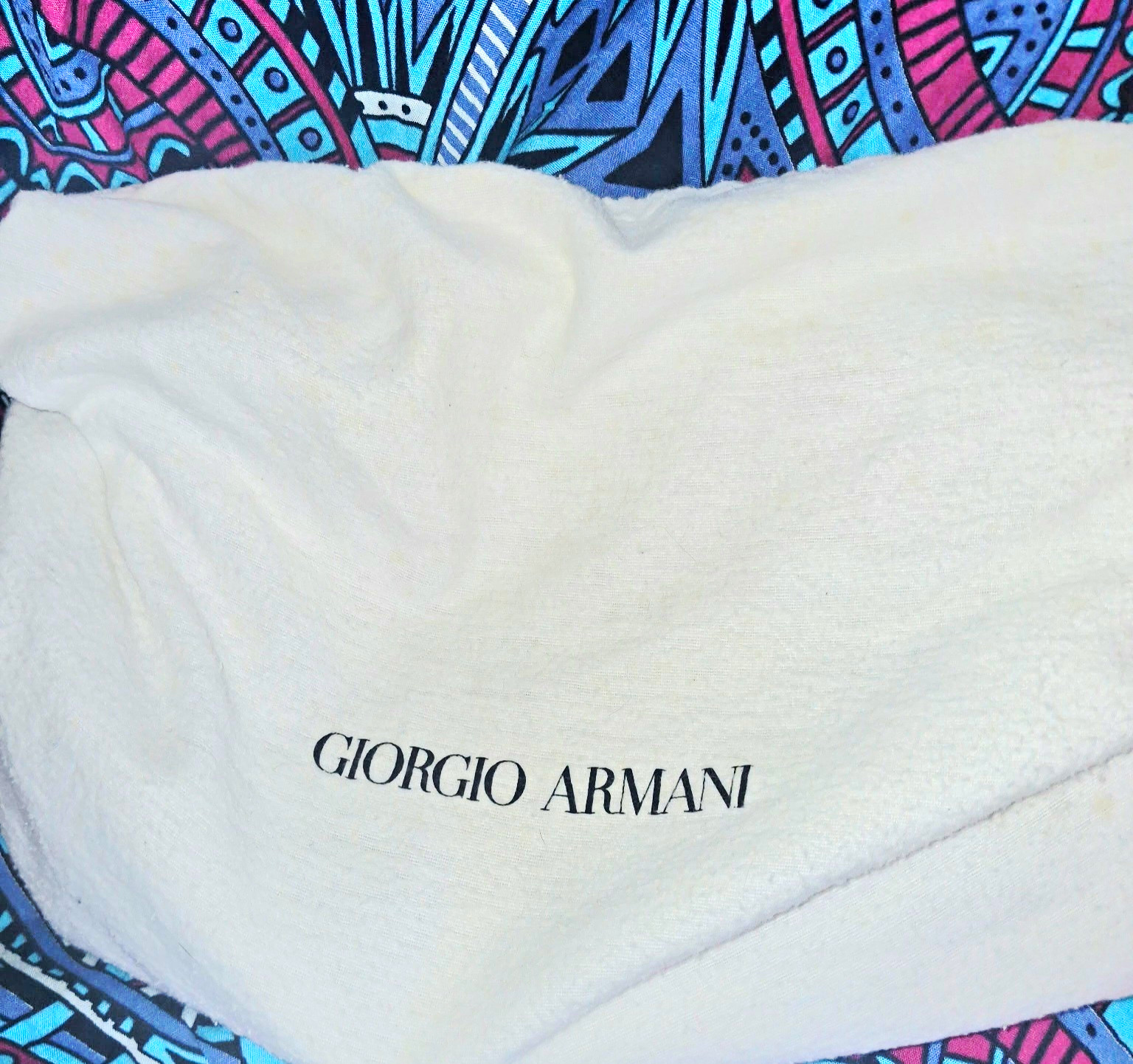Giorgio Armani Beige Solid Tote Bag Logo Accent Silver Hardware w/ Dust Bag Giorgio Armani Beige Solid Tote Bag Logo Accent Silver Hardware w/ Dust Bag